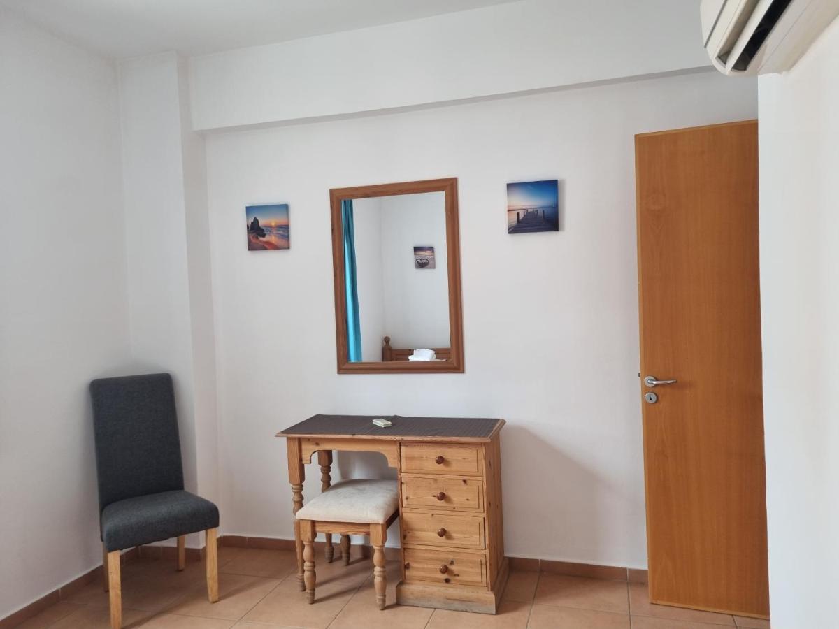Paphos Holiday Home Tatil Evi