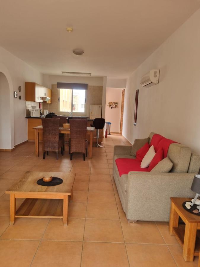 Paphos Holiday Home Tatil Evi *